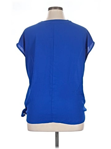 Soho JEANS NEW YORK & COMPANY Short Sleeve Blouse (view 2)