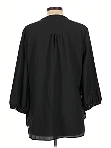 New York & Company 3/4 Sleeve Blouse (view 2)