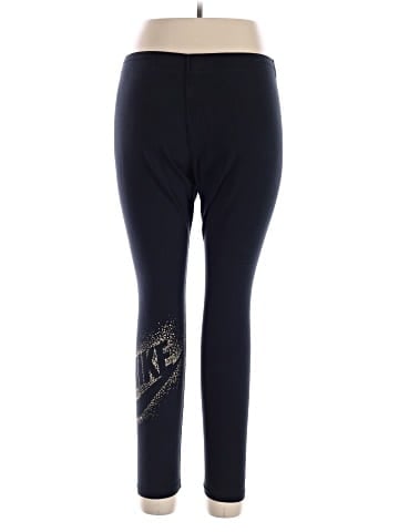 Nike Active Pants (view 2)