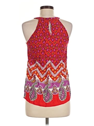 Kenar Sleeveless Blouse (view 2)