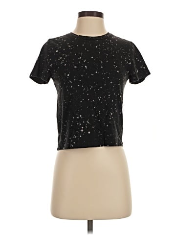 Urban Outfitters Short Sleeve T-Shirt (view 1)