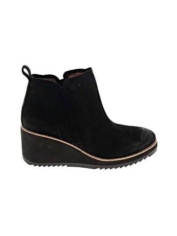 Sofft Ankle Boots (view 1)