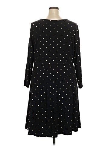 Old Navy Casual Dress (view 2)