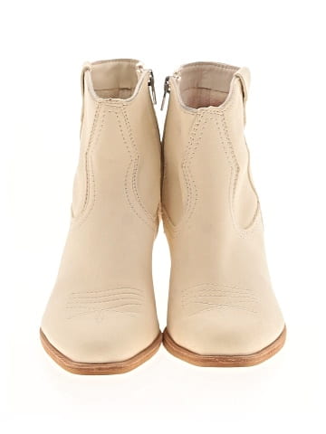 Dolce Vita Ankle Boots (view 2)