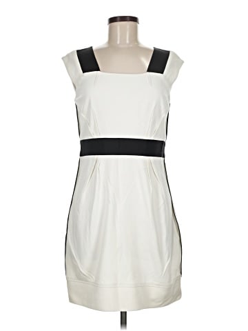 Cynthia Steffe Casual Dress (view 1)