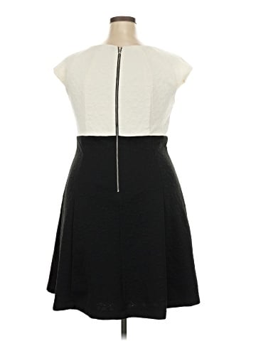 Danny And Nicole Casual Dress (view 2)