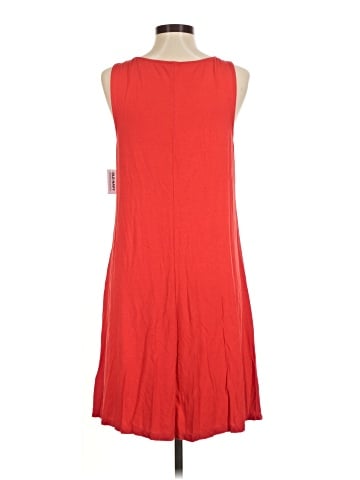 Old Navy Casual Dress (view 2)
