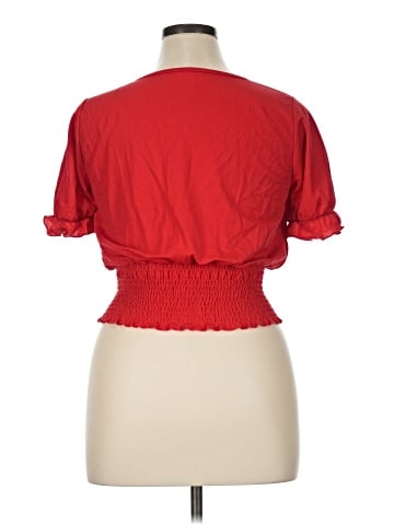 Free Kisses Short Sleeve Top (view 2)