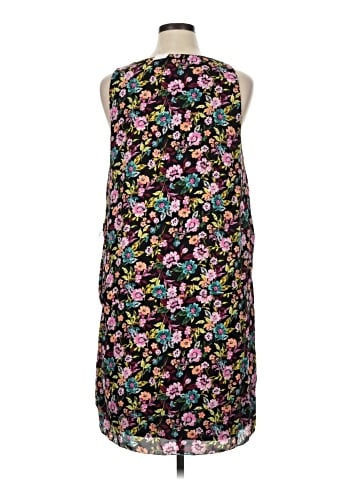 Banana Republic Casual Dress (view 2)