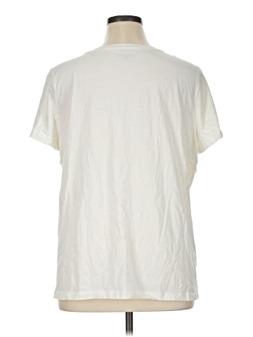 Maurices Short Sleeve T-Shirt (view 2)