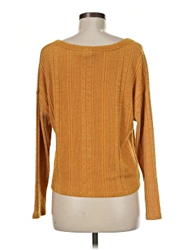 Lumiere Women's Tops On Sale Up To 90% Off Retail | ThredUp