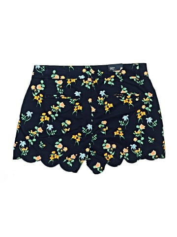 Crown & Ivy Shorts (view 2)