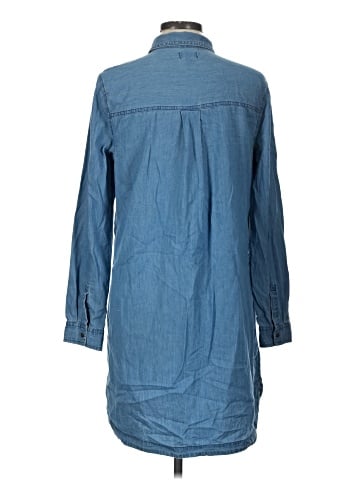 Old Navy Casual Dress (view 2)