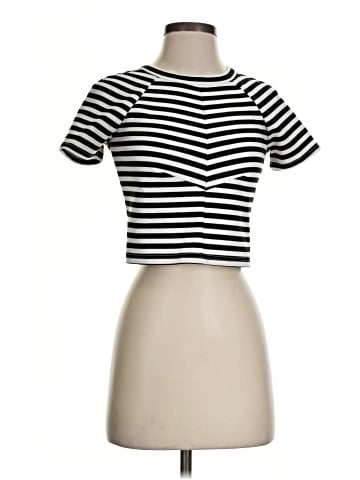 The Fifth Short Sleeve Top (view 1)