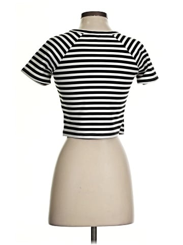 The Fifth Short Sleeve Top (view 2)