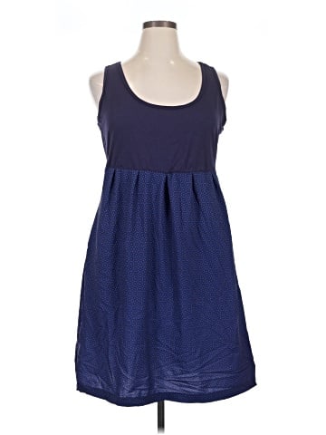 Columbia Casual Dress (view 1)