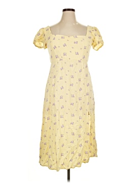 streetwear society floral dress flowing fabric and delicate floral print evoke sunlit garden parties and refined springtime strolls Streetwear Society | Dresses |