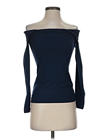 Hot Kiss Long Sleeve Top (view 1)