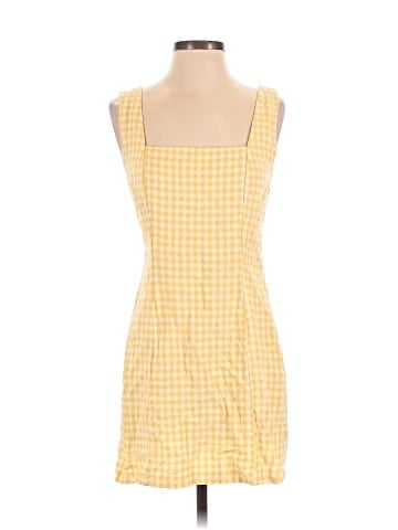 Old Navy Casual Dress (view 1)