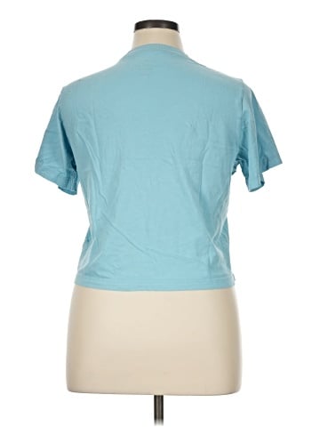 Nike Short Sleeve T-Shirt (view 2)