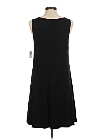 Old Navy Casual Dress (view 2)