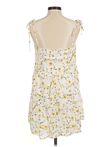 Le Lis Casual Dress (view 2)