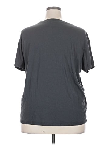 Torrid Short Sleeve T-Shirt (view 2)