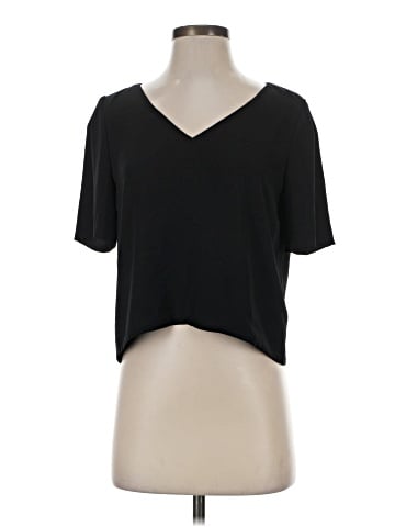 Babaton Short Sleeve T-Shirt (view 1)