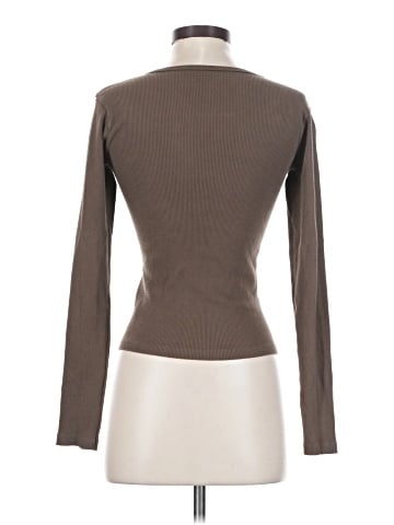 Brandy Melville Long Sleeve T-Shirt (view 2)