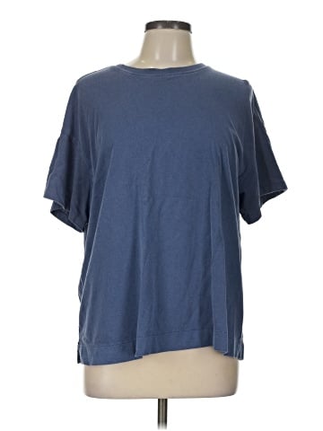 Old Navy Short Sleeve T-Shirt (view 1)