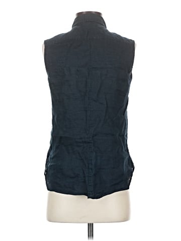 Uniqlo Sleeveless Button-Down Shirt (view 2)