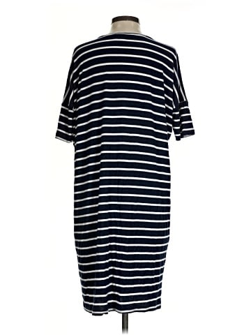 Amour Vert Casual Dress (view 2)