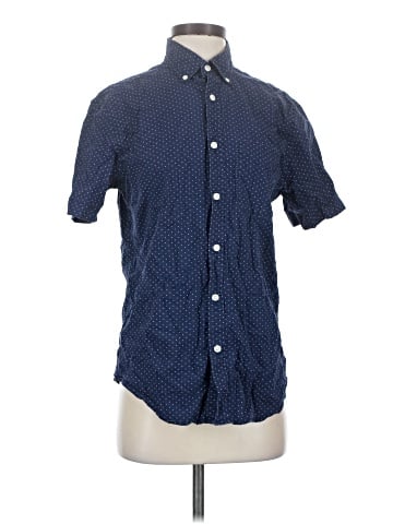 Old Navy Short Sleeve Button-Down Shirt (view 1)