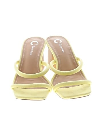 Journee Collection Sandals (view 2)