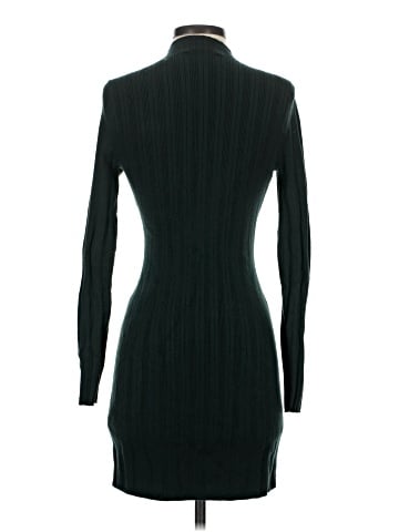 Abercrombie & Fitch Casual Dress (view 2)