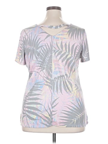 Lane Bryant Outlet Short Sleeve T-Shirt (view 2)