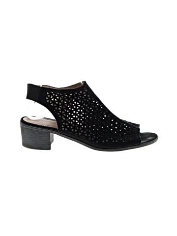 American Eagle Outfitters Sandals (view 1)