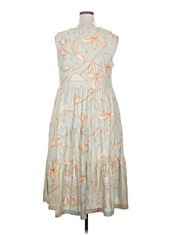 Ava & Viv Casual Dress (view 2)