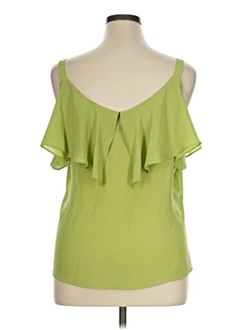7th Avenue Design Studio New York & Company Sleeveless T-Shirt (view 2)