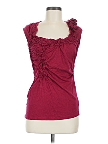 Urban Outfitters Sleeveless T-Shirt (view 1)