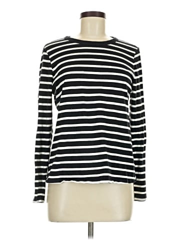 Old Navy Long Sleeve T-Shirt (view 1)