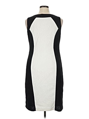 Roz & Ali Cocktail Dress (view 2)