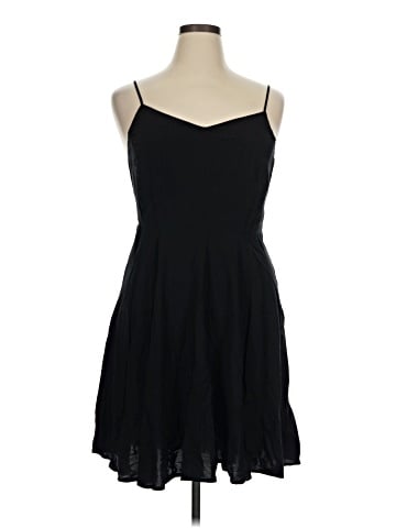 Old Navy Cocktail Dress (view 1)
