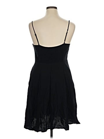 Old Navy Cocktail Dress (view 2)