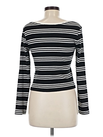 Everleigh Long Sleeve Turtleneck (view 2)