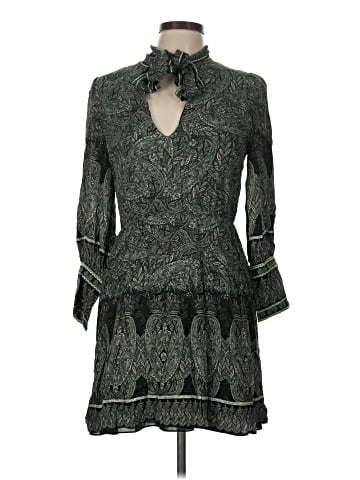 Alice + Olivia Casual Dress (view 1)