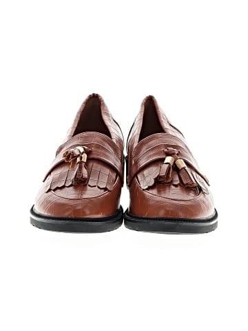 Unbranded Flats (view 2)