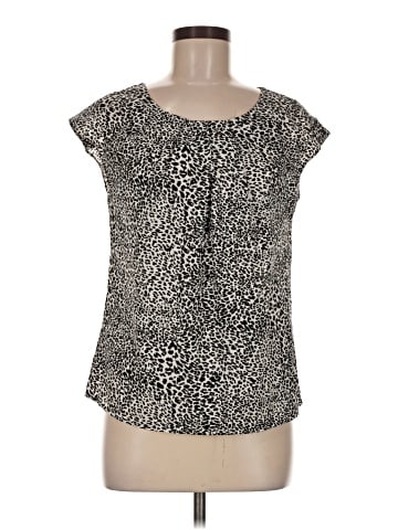 Violet & Claire Short Sleeve Top (view 1)