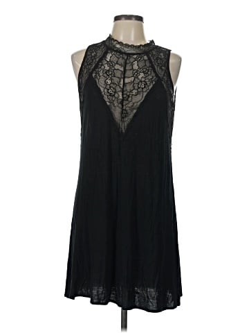 Jessica Simpson Sleeveless Blouse (view 1)