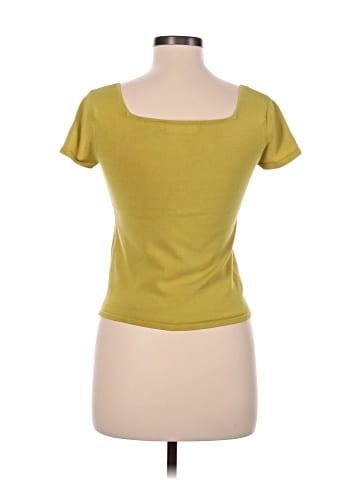 Express Short Sleeve Top (view 2)